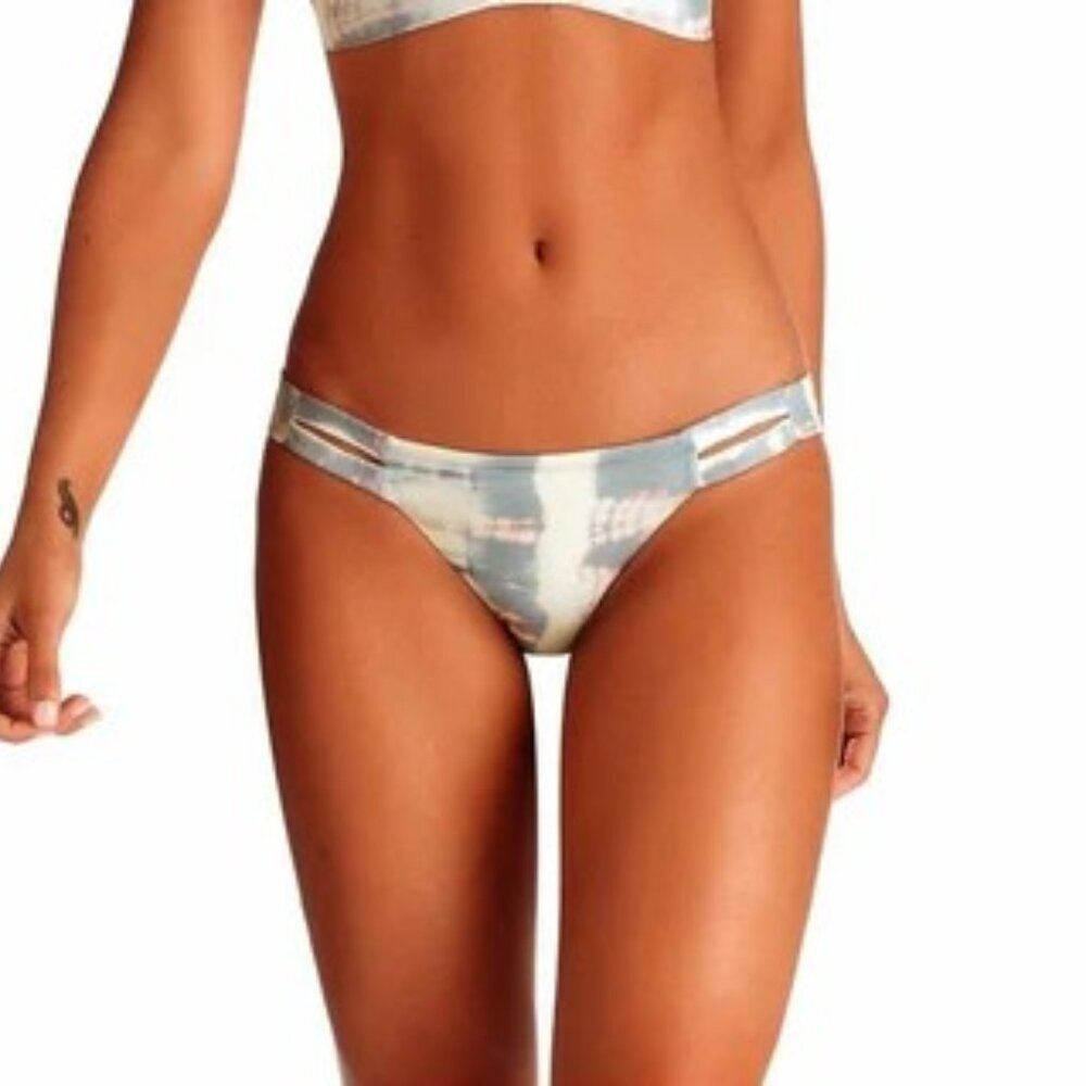 Vitamin A Neutra Hipster Bottom